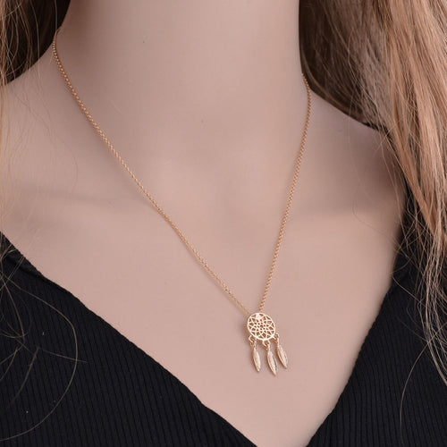 Dream-catcher-necklace